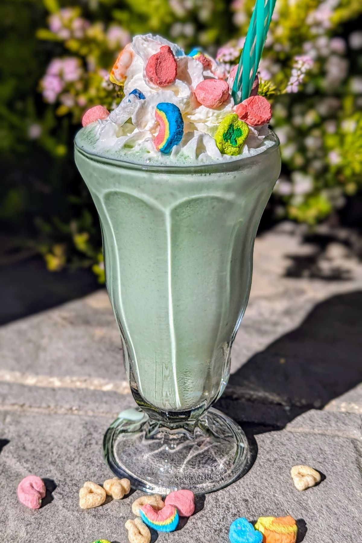 Lucky-Shamrock-Shake-featured.jpg